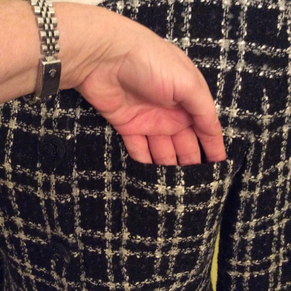 Cute Black & White Wool Blend Plaid Jacket Size 4 - Picture 4 of 16